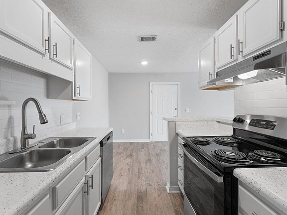 3rd image of 5461 Collins Mill Creek Dr #5486A