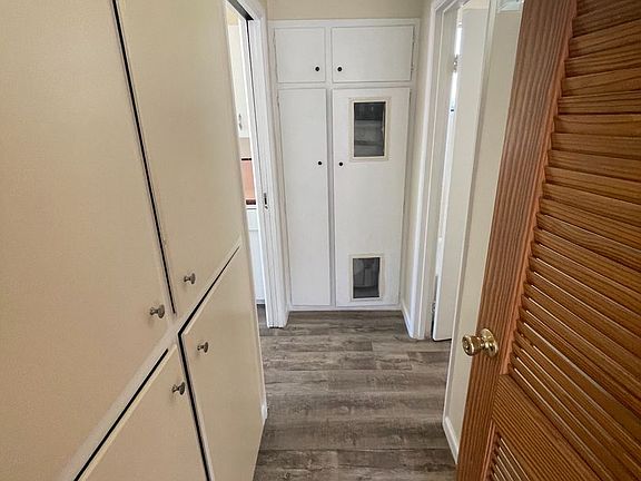 4th image of 105 Eye St #B
