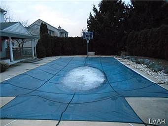 3rd image of 4518 Lenox Dr