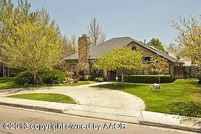 1st image of 2609 Hawthorne Dr