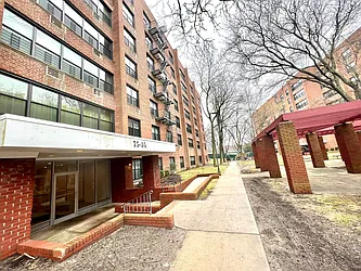 Sold by Winzone Realty Inc