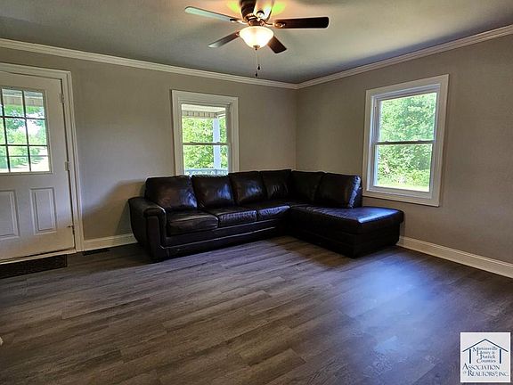 5th image of 1401 Orchard Dr
