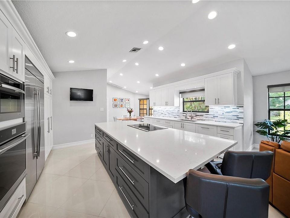 1st image of 6821 N Woodridge Drive