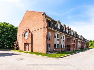 21028 Dalton Rd #217, Georgina, ON L0E 1L0