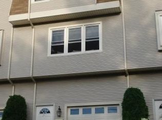 26 Proctor St #D, Worcester, MA 01606