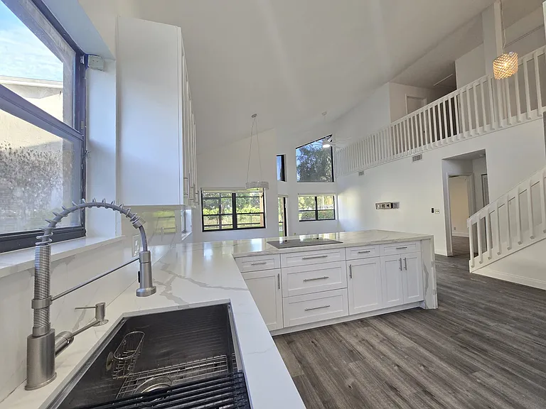 8598 Kimble Way — Photo 11