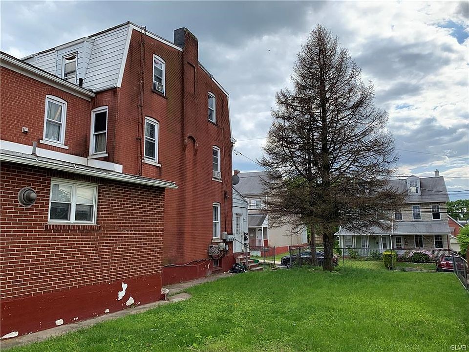 2nd image of 631-633 S Filmore St