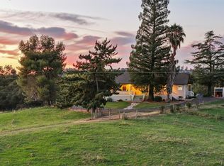 2857 Moonshine Ln, Loomis, CA 95650
