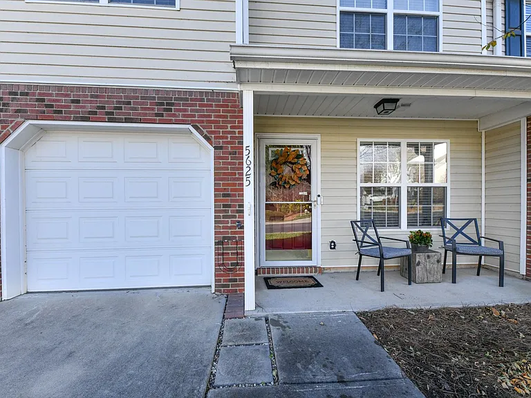 5625 Fellowship Dr — Photo 3
