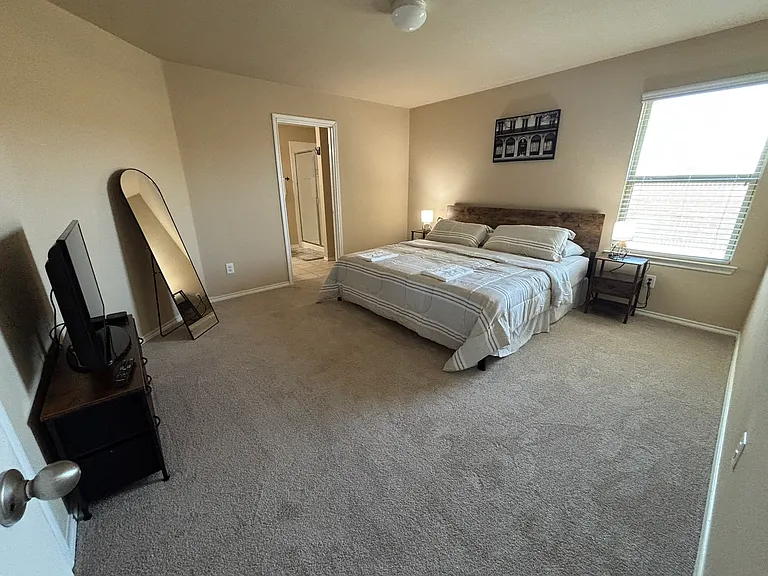 912 Platinum Dr — Photo 13