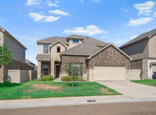 108 Majestic Palm Dr, Laredo, TX 78045