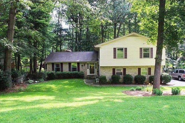 2nd image of 4653 Norwalk Rd