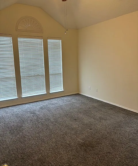 1403 Lakeshore Dr — Photo 10