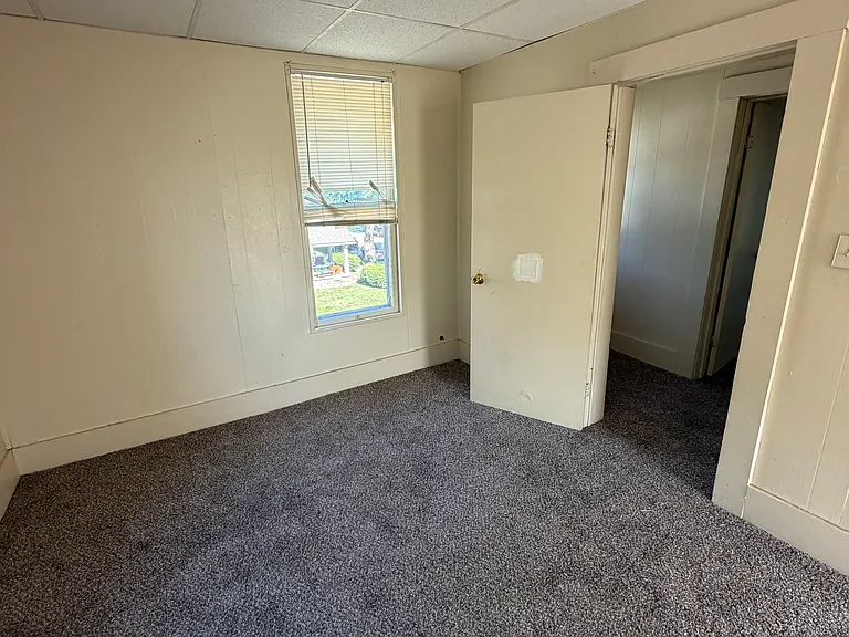1135 W Taylor St — Photo 11