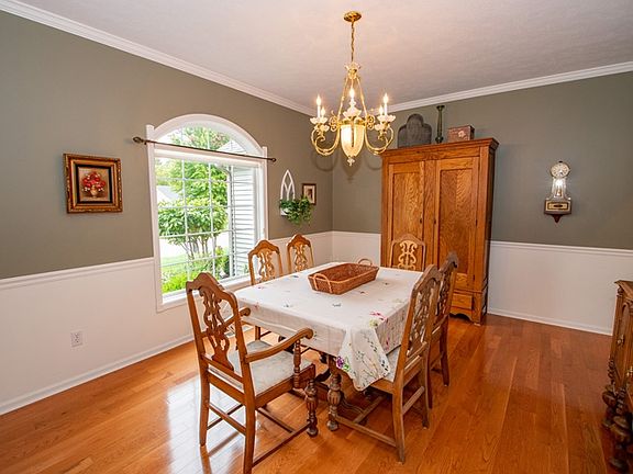 4th image of 60949 Walnut Farm Ct