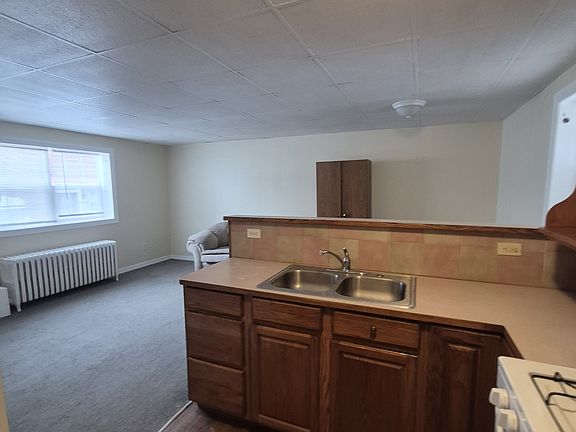 2nd image of 400 W High St APT 10