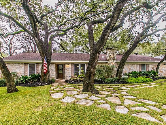 2nd image of 9303 Clearock Dr