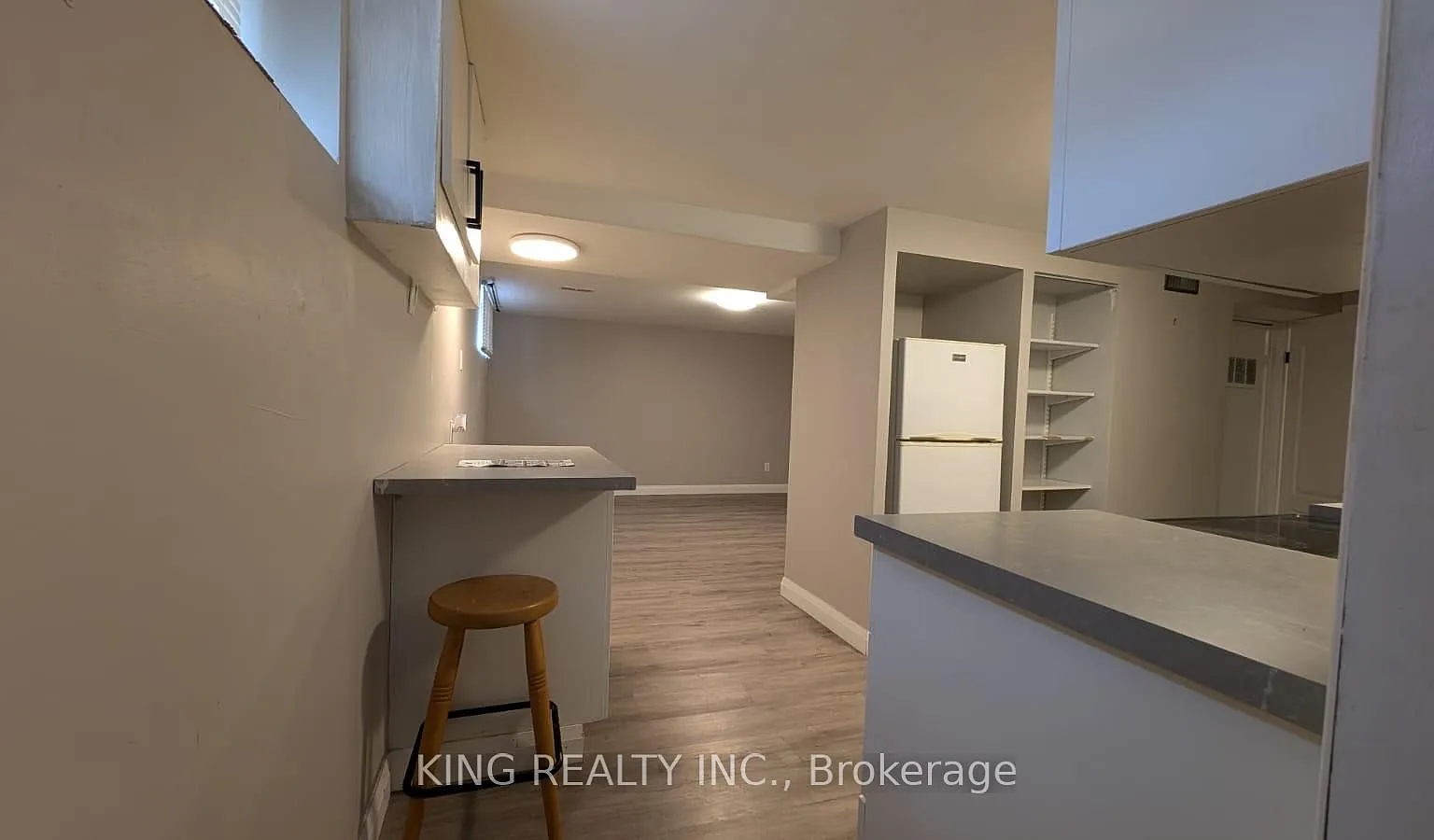 2 bed, $1,695 — Photo 4