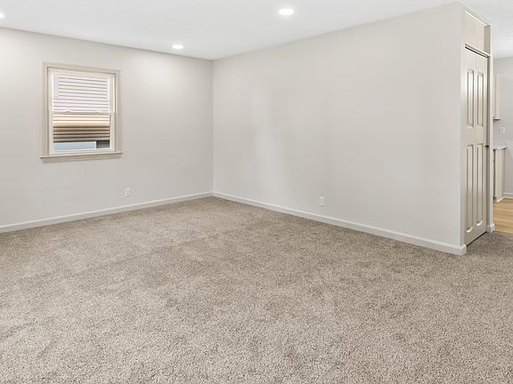 2nd image of 9144 Meredith Ave