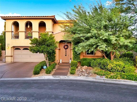 5th image of 849 Las Palomas Dr