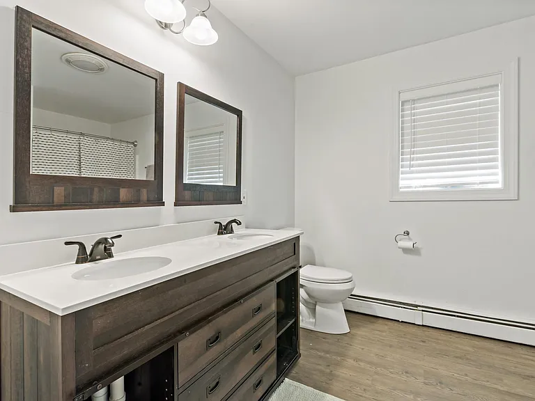 First floor Full bath