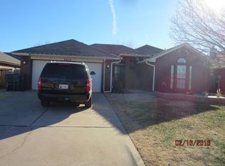 8412 Barkwood Ln, Oklahoma City, OK 73135