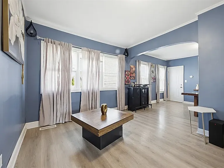 916 County St #3 — Photo 7