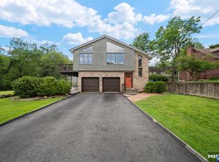 115 Zotti Ave, Old Tappan, NJ 07675