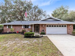 9830 Jackson Rd, Leesburg, FL 34788