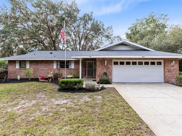 9830 Jackson Rd, Leesburg, FL 34788