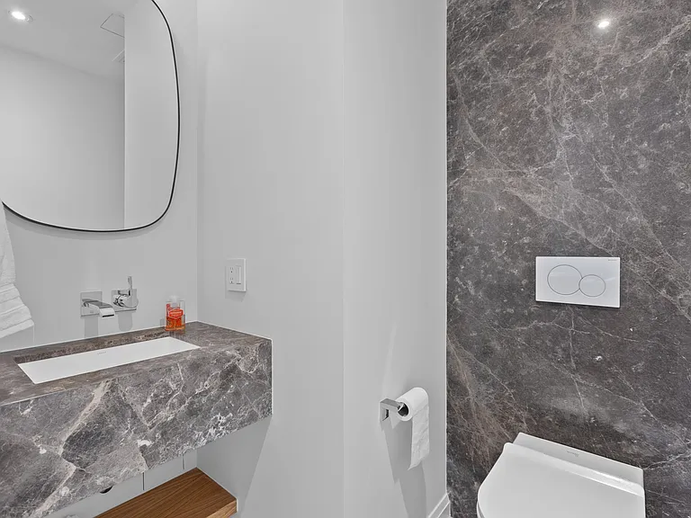 66 Reade St #PHW — Photo 14