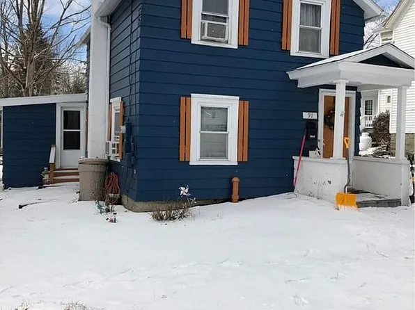 91 Locust St, Montrose, PA 18801