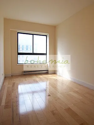 Rented by Bohemia Realty Group | media 26