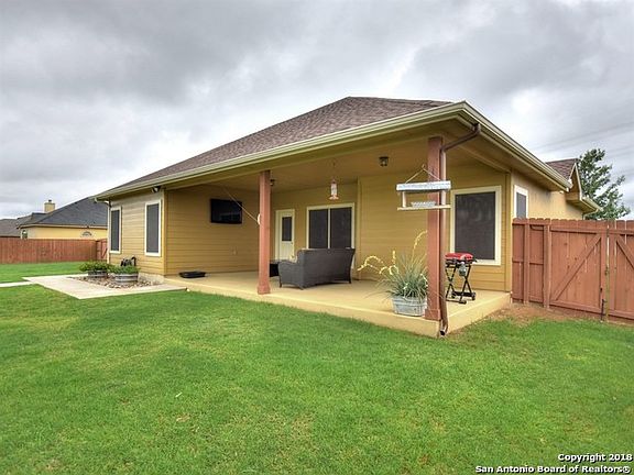 2nd image of 13362 Leeward Ln