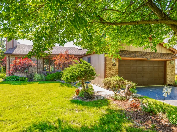 17330 Throop St, East Hazel Crest, IL 60429