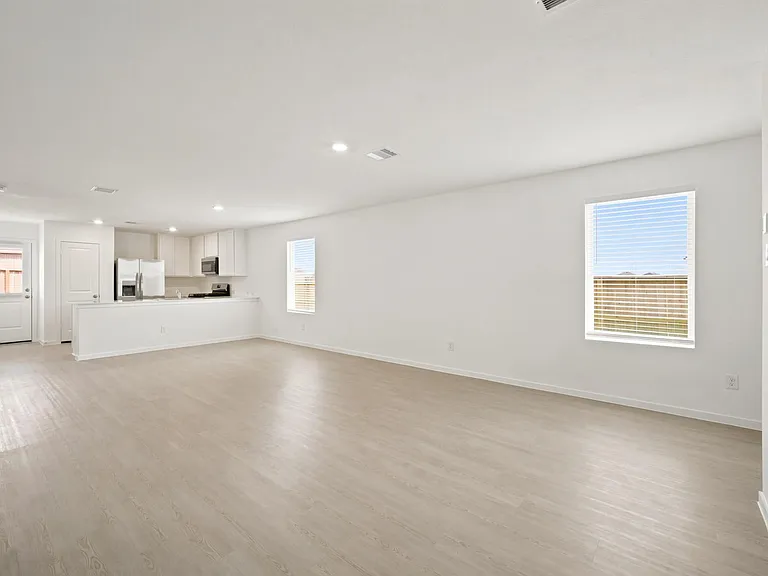 702 Umbrella Tree Dr — Photo 12