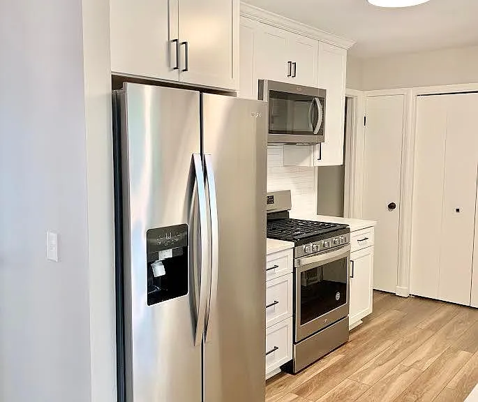 1744 Ridgewood Ave SE — Photo 4