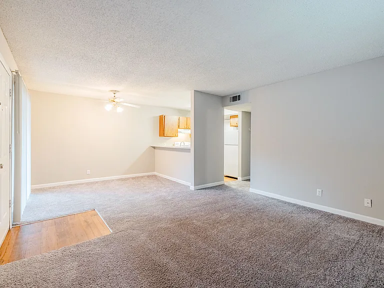 Enclave at North Point — Photo 87