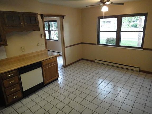4th image of 1144 Biscayne Dr