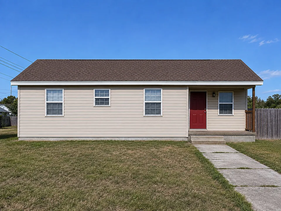2602 NW Commerce Cir