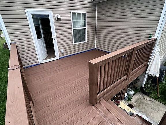 4th image of 717 Amanda Ct