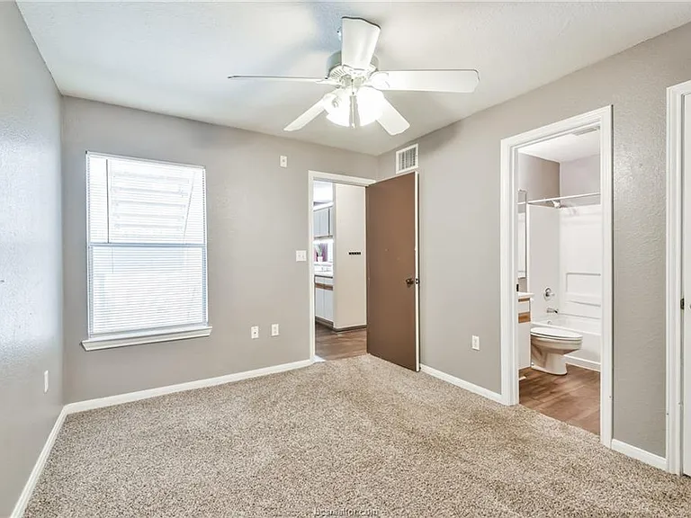 529 Parkway #203 — Photo 19