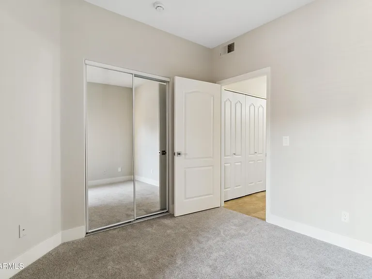 4200 N 82nd St #1001 — Photo 15