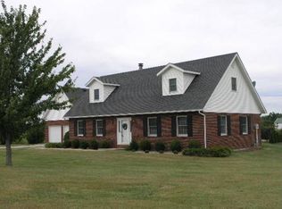 2021 Scharf Ln, Millstadt, IL 62260