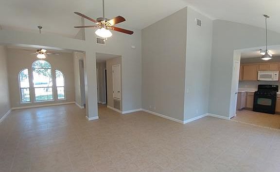 3rd image of 1210 Nightshade Ln