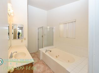 5582 Rabbit Springs Rd, Las Vegas, NV 89110