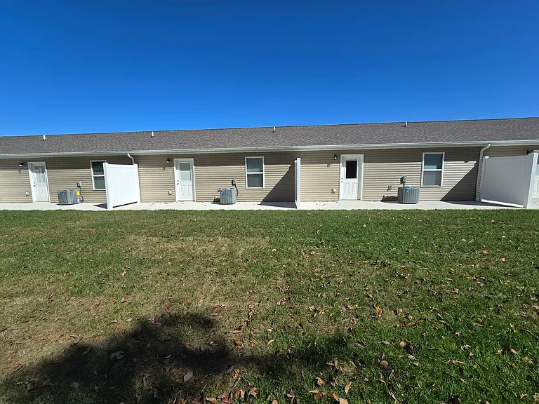 101 Goldfinch Dr — Photo 35