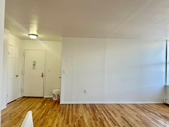 4th image of 1240 Sherman Ave #D6