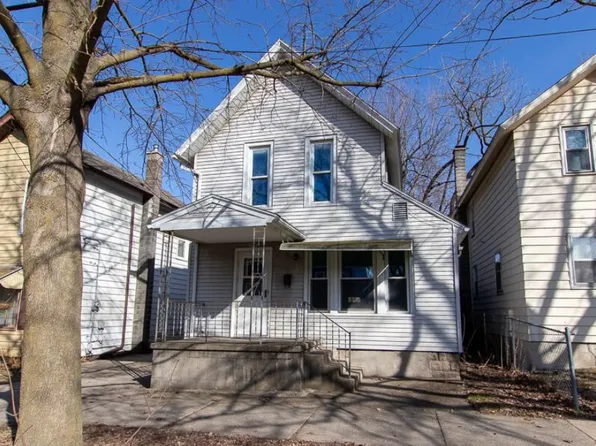 747 California St NW, Grand Rapids, MI 49504