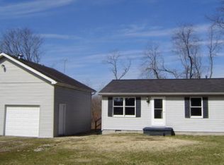 94 Robinson St, Point Pleasant, WV 25550